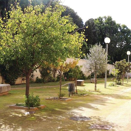 Stunning apartment in Jerez de la Frontera with 3 Bedrooms Buitenkant foto
